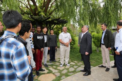 Tahir Akyrek; Genlerimize Gveniyoruz 